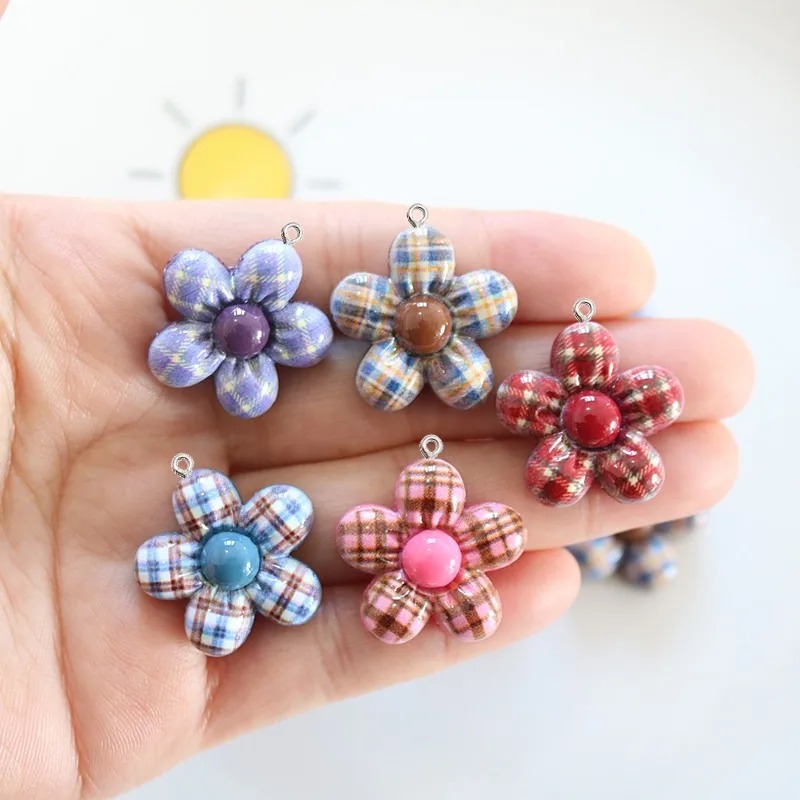 10 Pezzi Ciondolo in Resina a  - Art Craft Party recensione e prezzo