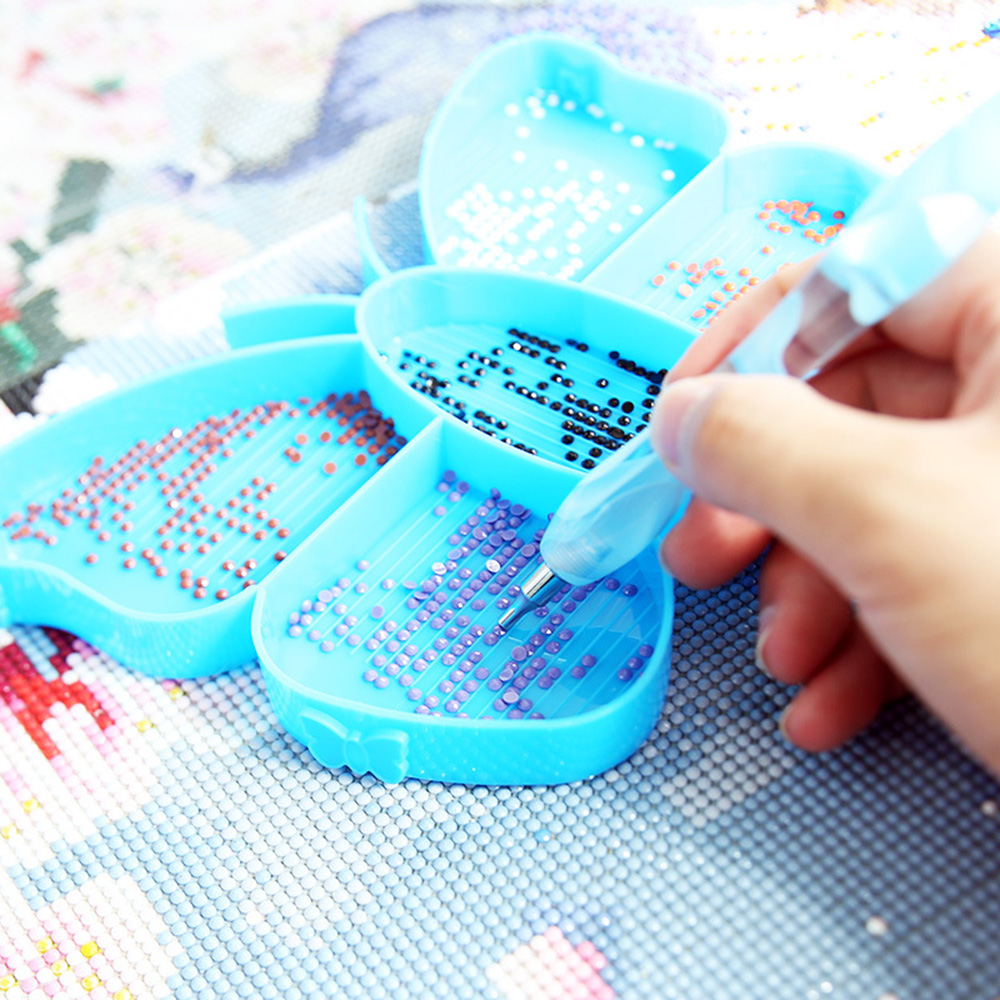 Set di vassoi per Diamond Pain - Art Craft Butterfly recensione e prezzo